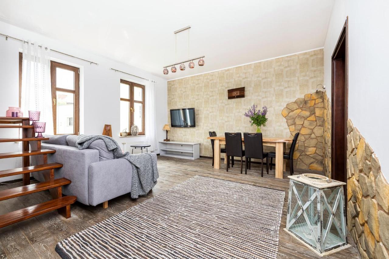 Odziezowa Apartment แอลบลอง ภายนอก รูปภาพ